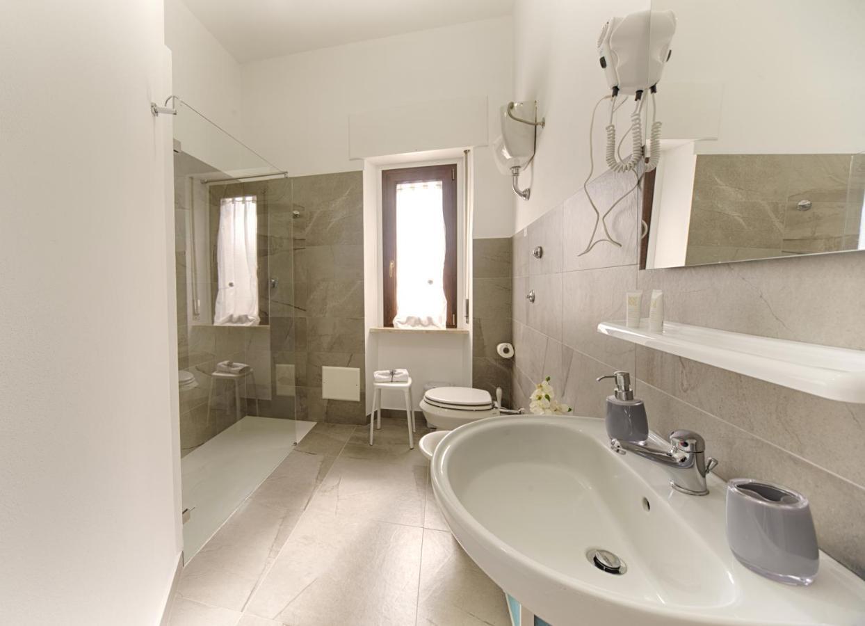 Отель Casa Lucia Ольбия Экстерьер фото